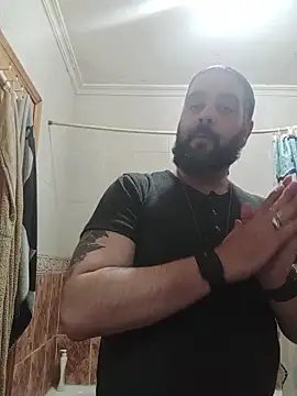 Snapshot of serpensy chatting on October 24, 2025, 6:29 pm serpensy online show from October 24, 2025, 6:29 pm