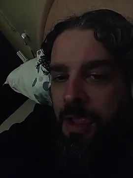 Snapshot of serpensy chatting on October 3, 2025, 4:25 am serpensy online show from October 3, 2025, 4:25 am