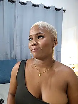 DashaSousaa online show from March 20, 2026, 1:23 pm