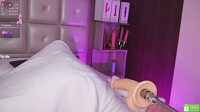 Snapshot of Meli_luu chatting on September 25, 2025, 9:21 pm Meli luu online show from September 25, 2025, 9:21 pm