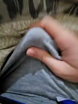 skiciyunis online show from November 17, 2025, 9:52 pm