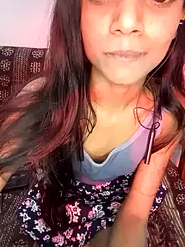 Snapshot of yourslady_ chatting on March 6, 2025, 1:35 pm yourslady online show from March 6, 2025, 1:35 pm
