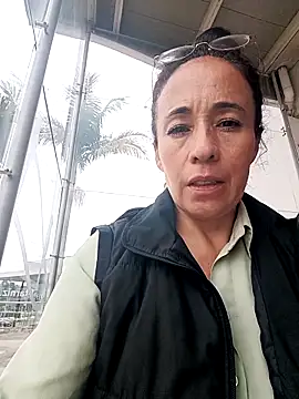 Coeur de luxure online show from March 8, 2026, 3:04 pm