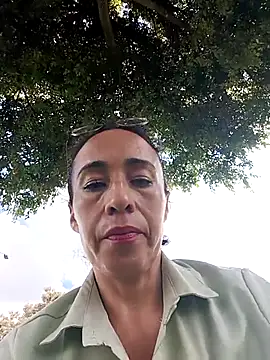 Coeur de luxure online show from November 30, 2025, 3:24 pm