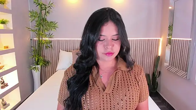 GeorginaReyes online show from February 24, 2026, 10:43 pm