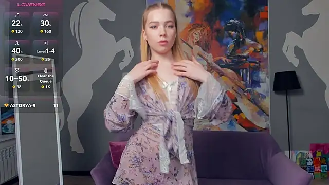 FloraBonde online show from October 23, 2025, 10:58 am