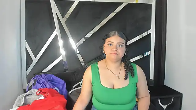 Snapshot of Rubyxht chatting on October 2, 2025, 12:30 pm Rubyxht online show from October 2, 2025, 12:30 pm