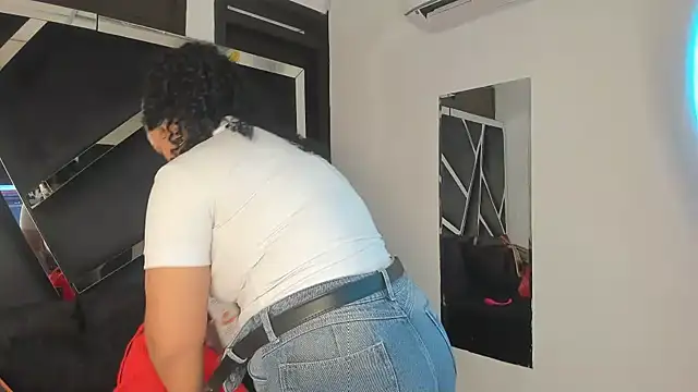 Snapshot of Rubyxht chatting on September 19, 2025, 12:42 pm Rubyxht online show from September 19, 2025, 12:42 pm