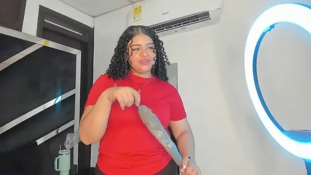 Snapshot of Rubyxht chatting on October 7, 2025, 12:39 pm Rubyxht online show from October 7, 2025, 12:39 pm