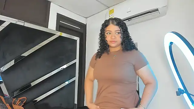 Snapshot of Rubyxht chatting on September 28, 2025, 12:34 pm Rubyxht online show from September 28, 2025, 12:34 pm