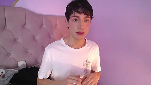 Damiian21  online show from March 12, 2025, 1:40 pm