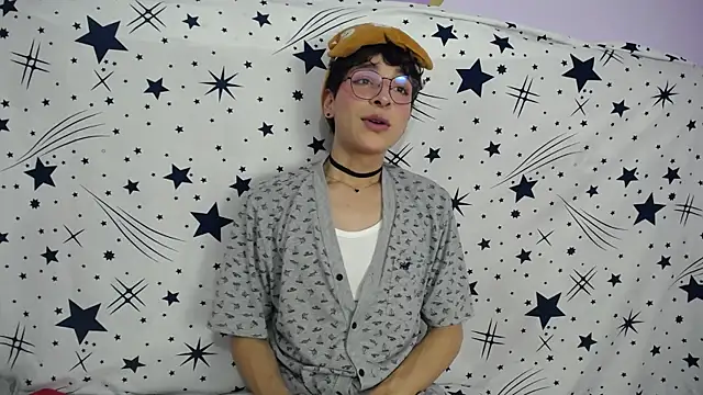 Damiian21  online show from March 3, 2025, 1:12 pm