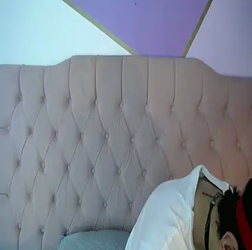 Damiian21  online show from March 17, 2025, 1:29 pm