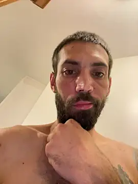 QueenM3 online show from September 29, 2025, 1:45 am