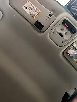 QueenM3 online show from April 8, 2026, 2:18 pm