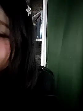 Snapshot of ElaRuil69 chatting on September 18, 2025, 2:14 am ElaRuil69 online show from September 18, 2025, 2:14 am