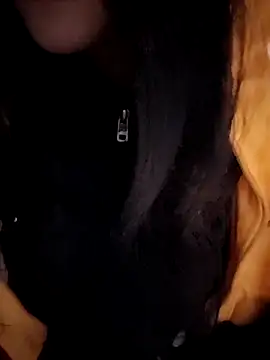 Snapshot of ElaRuil69 chatting on October 11, 2025, 3:18 am ElaRuil69 online show from October 11, 2025, 3:18 am