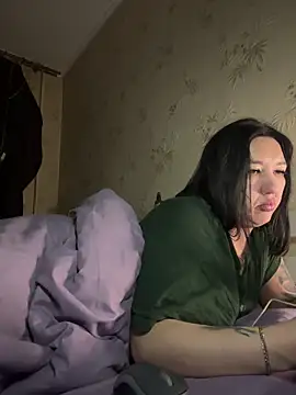 Snapshot of Naughtbaby_2025 chatting on March 18, 2025, 8:59 pm Naughtbaby 2025 online show from March 18, 2025, 8:59 pm