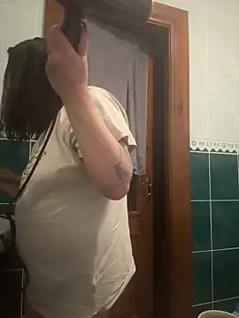 Naughtbaby 2025 online show from October 5, 2025, 2:52 pm