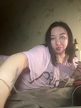 Naughtbaby 2025 online show from October 4, 2025, 2:35 am