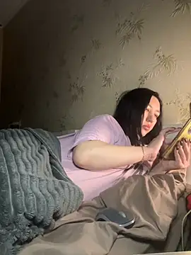 Naughtbaby 2025 online show from October 3, 2025, 2:26 am