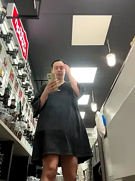 Snapshot of AlishaPrettyBlade chatting on October 8, 2025, 11:12 am AlishaPrettyBlade online show from October 8, 2025, 11:12 am