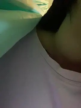 AlishaPrettyBlade online show from February 27, 2025, 3:29 am
