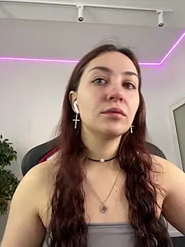 Snapshot of AshleySkott_ chatting on September 29, 2025, 8:32 am AshleySkott  online show from September 29, 2025, 8:32 am