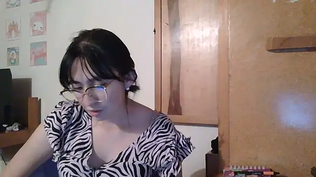 Arielle lov online show from October 29, 2025, 11:14 pm