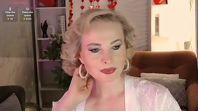 Sandra Kind online show from February 5, 2026, 5:47 am