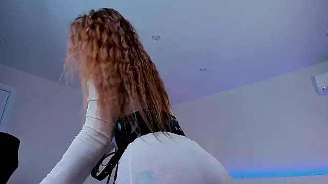 Sofia beautifuul online show from March 21, 2025, 6:05 am