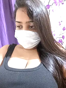 Snapshot of COZY_ROZI chatting on September 17, 2025, 5:37 pm COZY ROZI online show from September 17, 2025, 5:37 pm