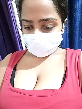 Snapshot of COZY_ROZI chatting on September 16, 2025, 6:42 pm COZY ROZI online show from September 16, 2025, 6:42 pm