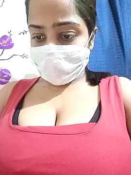 Snapshot of COZY_ROZI chatting on October 19, 2025, 2:20 pm COZY ROZI online show from October 19, 2025, 2:20 pm