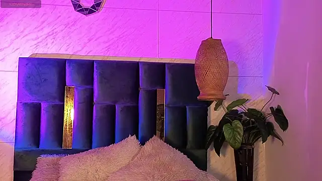 Snapshot of Susana_Williamss chatting on February 27, 2026, 8:52 pm Susana Williamss online show from February 27, 2026, 8:52 pm