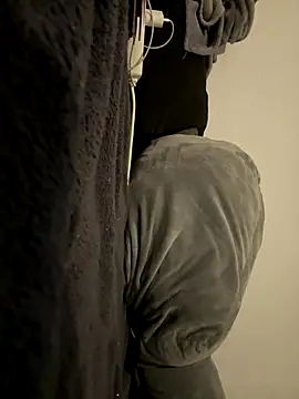 PainterHase online show from September 11, 2025, 3:45 pm