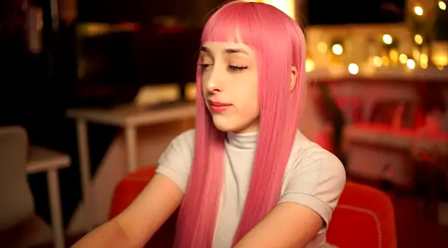 VirtuAlina online show from February 18, 2025, 6:26 pm