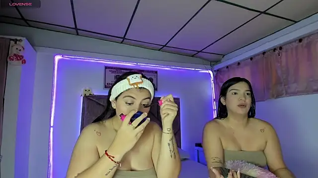 Snapshot of Cristal_Smith20 chatting on November 11, 2025, 12:33 pm Cristal Smith20 online show from November 11, 2025, 12:33 pm