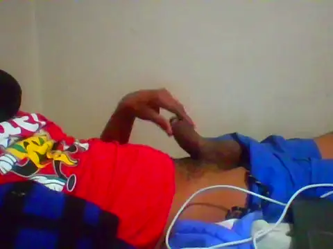 Snapshot of TwistedR chatting on November 26, 2025, 9:37 pm TwistedR online show from November 26, 2025, 9:37 pm