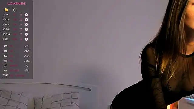 Snapshot of Andrea_tasty chatting on September 28, 2025, 2:57 pm Andrea tasty online show from September 28, 2025, 2:57 pm