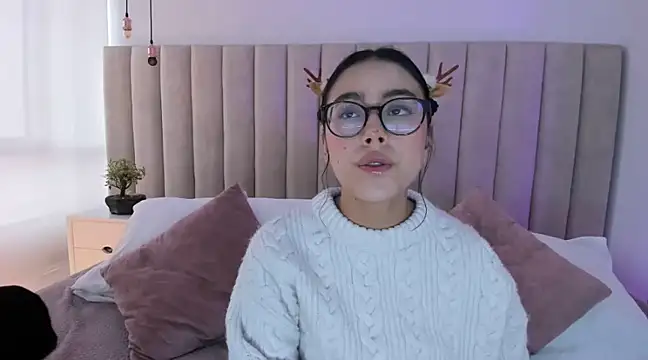 Snapshot of miss_martiina chatting on March 12, 2025, 9:56 pm miss martiina online show from March 12, 2025, 9:56 pm