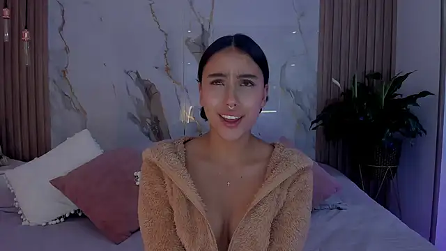 Snapshot of miss_martiina chatting on October 29, 2025, 2:21 am miss martiina online show from October 29, 2025, 2:21 am