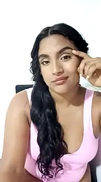 victoria roussee online show from March 3, 2025, 6:52 am