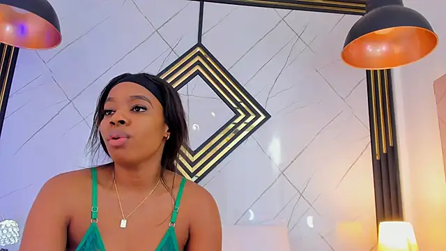 Snapshot of EmilyDiaaz chatting on September 25, 2025, 12:22 pm EmilyDiaaz online show from September 25, 2025, 12:22 pm