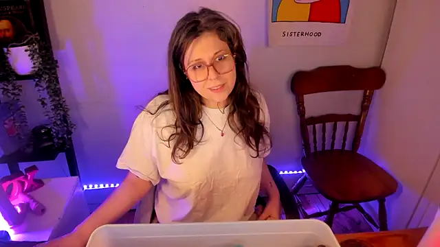 Rosiee69  online show from March 22, 2026, 2:40 pm