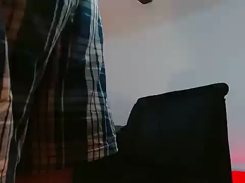 AngelHil online show from December 20, 2025, 1:19 am