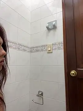 Snapshot of Alice_surprise chatting on March 14, 2025, 12:43 am Alice surprise online show from March 14, 2025, 12:43 am