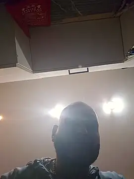 Snapshot of Mrnutella chatting on November 3, 2025, 3:12 am Mrnutella online show from November 3, 2025, 3:12 am