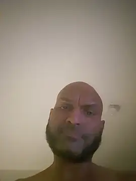 Snapshot of Mrnutella chatting on February 25, 2025, 1:20 am Mrnutella online show from February 25, 2025, 1:20 am