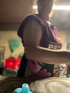 HTXBELLE online show from April 11, 2026, 8:07 am